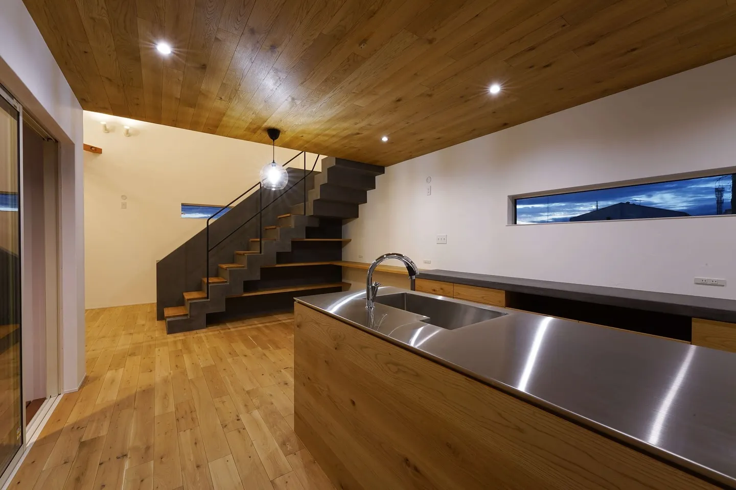 №194『 stately cic modern 』