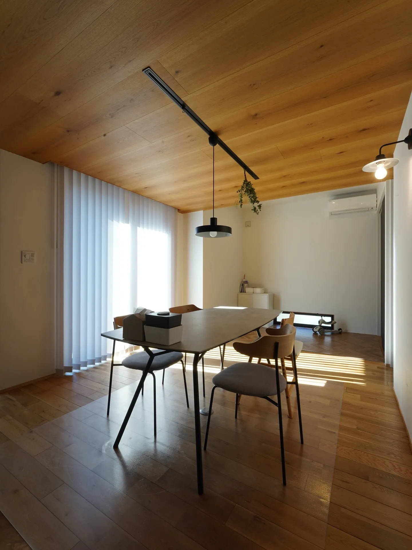 『 Casualife Living 』